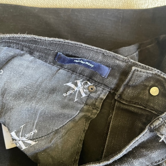 Calvin Klein Skinny Jeans - Picture 5 of 5